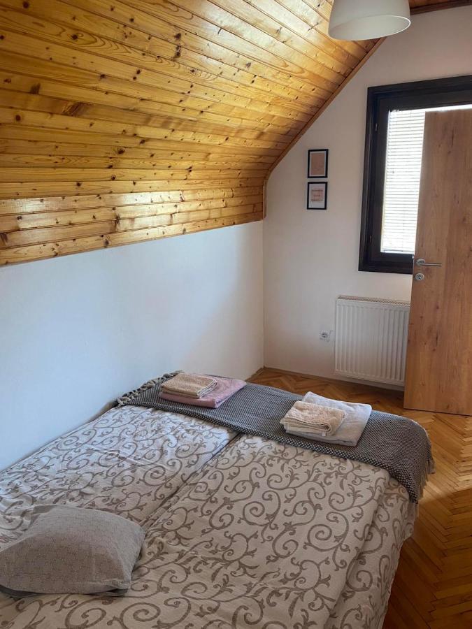 Villa Kuca Sa Pogledom Na Tornik Zlatibor Esterno foto