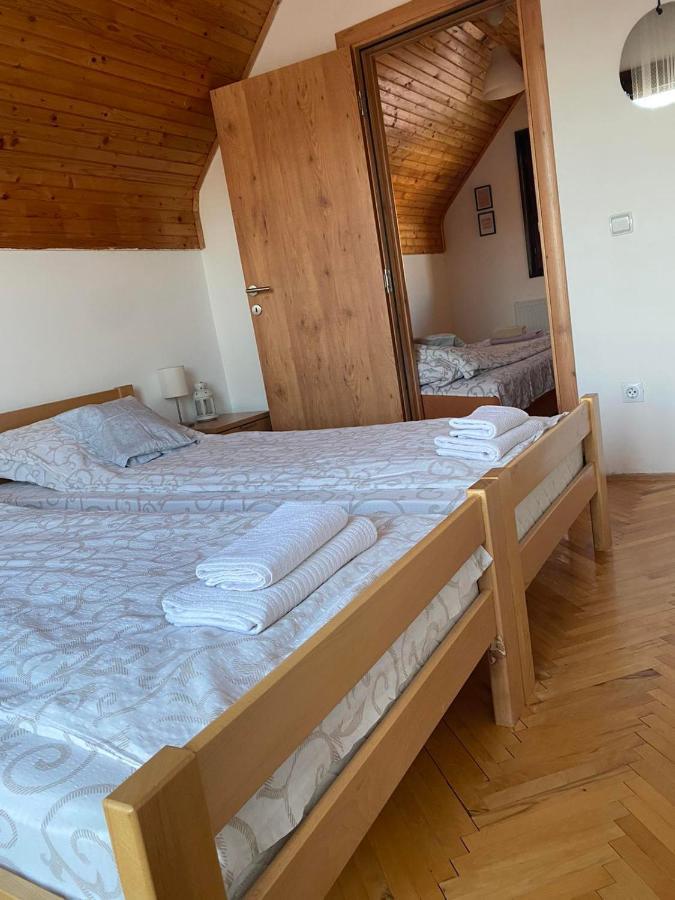 Villa Kuca Sa Pogledom Na Tornik Zlatibor Esterno foto